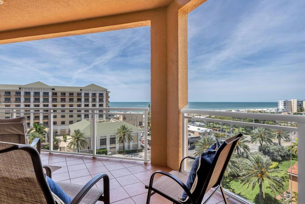 Coastal Elegance: Your Clearwater Beach Escape Exterior foto