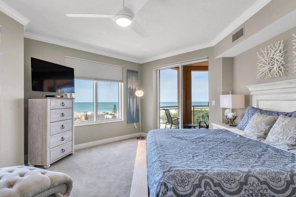 Coastal Elegance: Your Clearwater Beach Escape Exterior foto