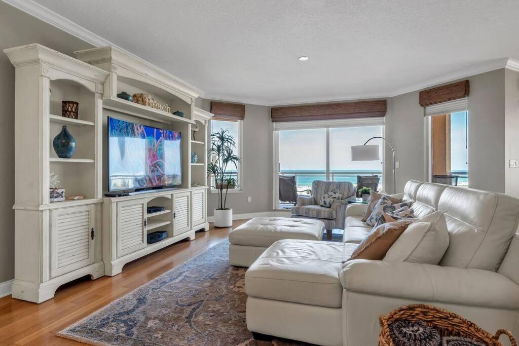 Coastal Elegance: Your Clearwater Beach Escape Exterior foto
