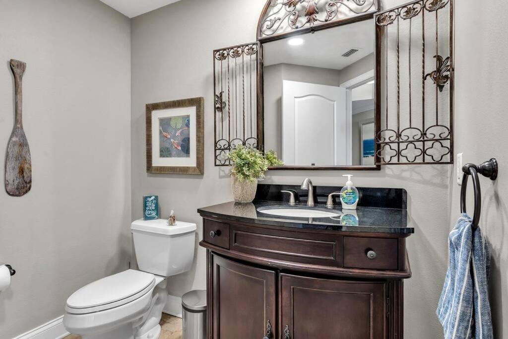 Coastal Elegance: Your Clearwater Beach Escape Exterior foto